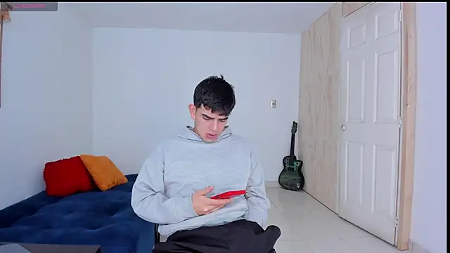 Ares Johnson online show from 11-28-25, 02:31