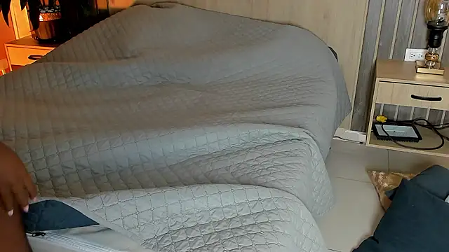 rebeca cortez  online show from 03-13-26, 07:31