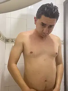 Snapshot of DanielGomez9 chatting on 03-13-25, 12:46 DanielGomez9 online show from 03-13-25, 12:46