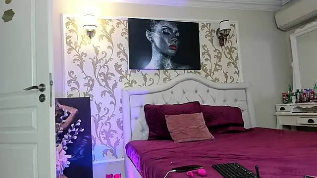 Snapshot of RosaCatalleya chatting on 02-04-25, 05:31 RosaCatalleya online show from 02-04-25, 05:31