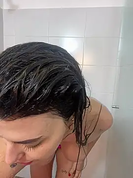 Snapshot of Eva_Gonzalez chatting on 12-31-24, 03:31 Eva Gonzalez online show from 12-31-24, 03:31