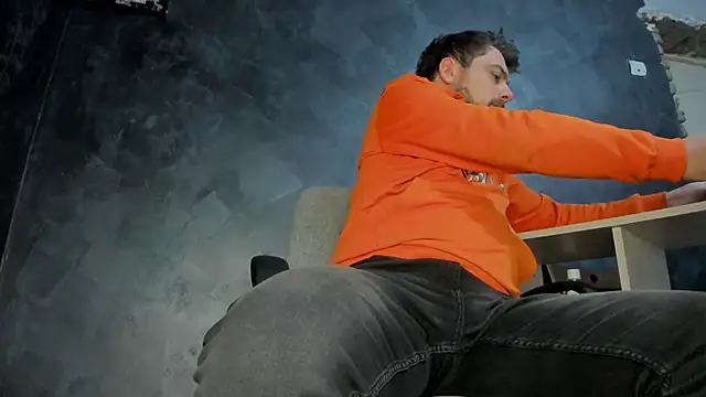 Snapshot of Master_Mark_Wayne chatting on 02-19-26, 09:00 Master Mark Wayne online show from 02-19-26, 09:00