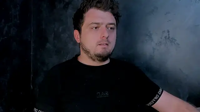 Snapshot of Master_Mark_Wayne chatting on 03-19-26, 04:11 Master Mark Wayne online show from 03-19-26, 04:11