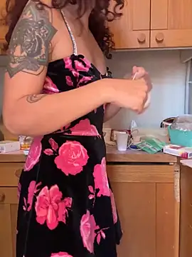 Snapshot of Strawberry_queen91 chatting on 10-16-25, 03:46 Strawberry queen91 online show from 10-16-25, 03:46