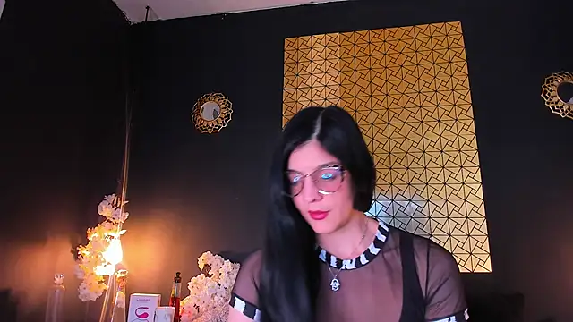 caro lyne  online show from 03-18-25, 01:20