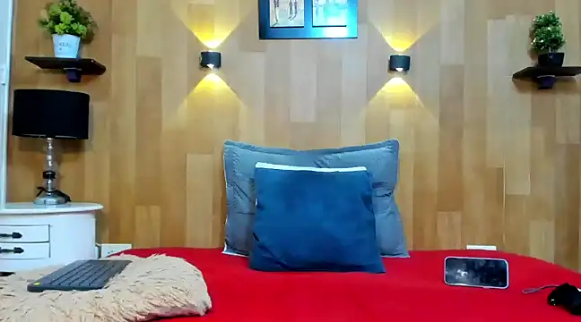 marianaa90 online show from 03-21-25, 07:13