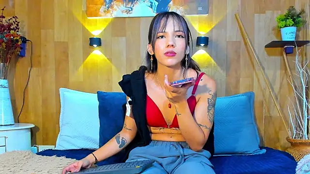 marianaa90 online show from 04-30-26, 01:28