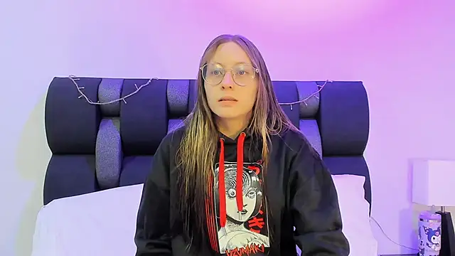 Siouxsie cenobite online show from 02-28-25, 11:14