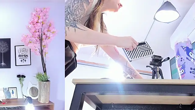 Siouxsie cenobite online show from 10-01-25, 11:27