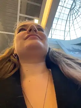 Holy Tereza online show from 04-29-26, 04:00