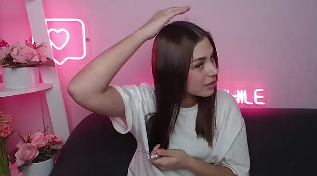 MilanaAngelAs online show from 01-10-25, 05:37