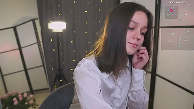 Addelin Moon online show from 03-09-25, 06:32