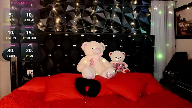 charlottemeyerr online show from 12-07-24, 04:47