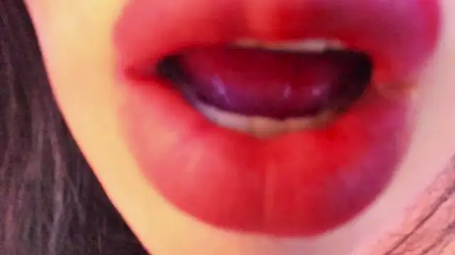 charlottemeyerr online show from 02-11-25, 11:22
