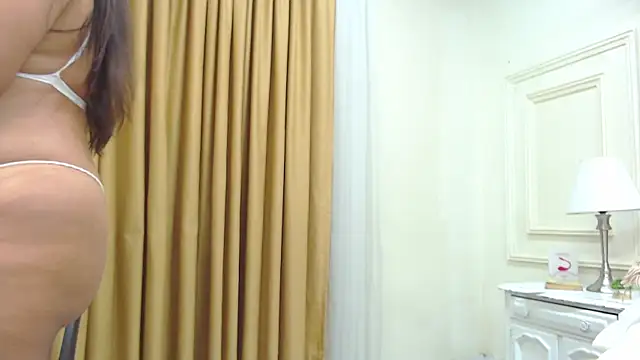 MiaCallie online show from 01-28-25, 10:34