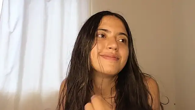 Snapshot of ViolettaSummer chatting on 10-09-25, 10:08 ViolettaSummer online show from 10-09-25, 10:08