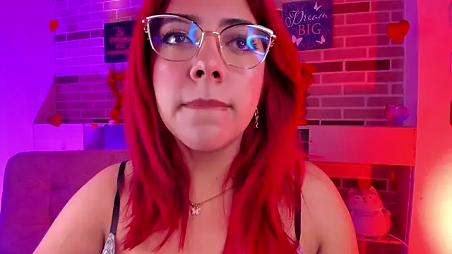 Rousse Collinss online show from 02-22-25, 04:40