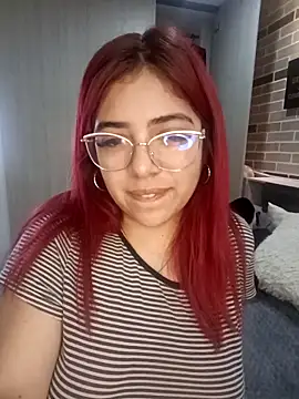 Rousse Collinss online show from 11-08-25, 04:51