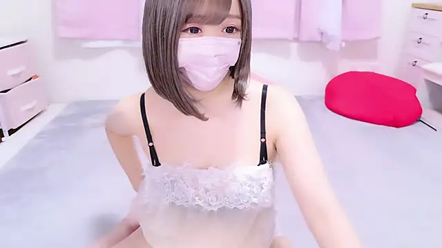 Snapshot of -YU- chatting on 03-23-26, 05:28 -YU- online show from 03-23-26, 05:28