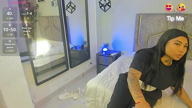 Snapshot of Katejordan chatting on 02-27-26, 03:50 Katejordan online show from 02-27-26, 03:50