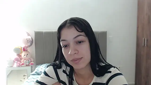 Caribbean beauty  online show from 10-13-25, 11:38