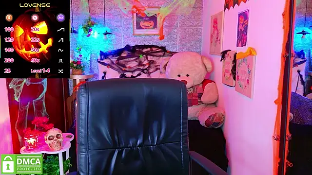 REDHOTTER  online show from 10-20-25, 08:09