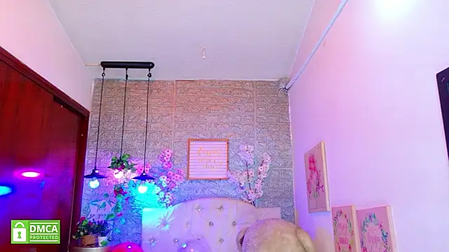 REDHOTTER  online show from 02-13-26, 07:43