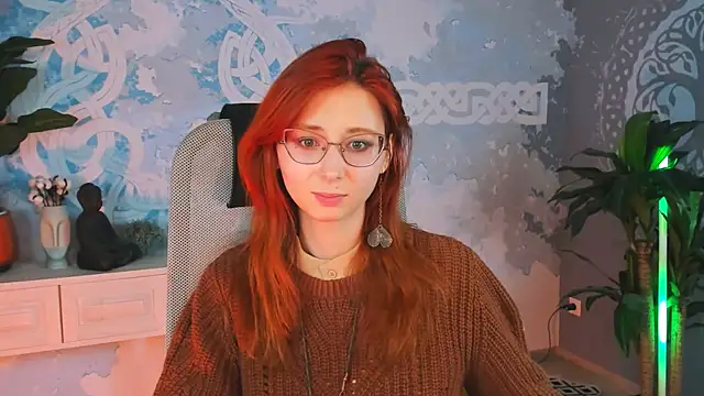 Orianna Fox online show from 12-13-24, 04:38