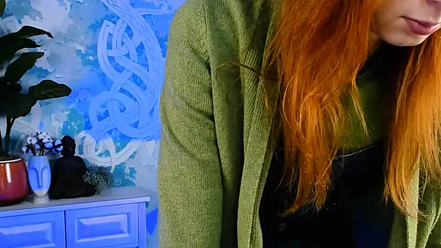 Orianna Fox online show from 12-30-24, 07:11