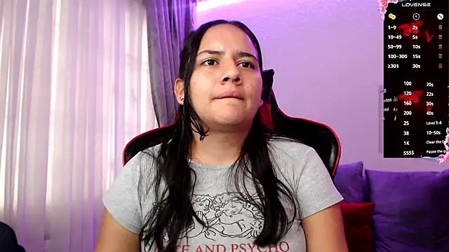 Lexyevans online show from 02-24-25, 10:03