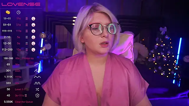 CoolTatis online show from 12-20-24, 09:17