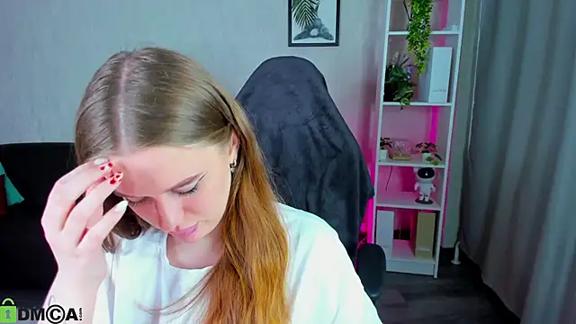 Betany Foks online show from 03-11-26, 01:00