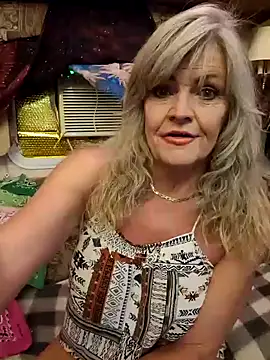 annika lately online show from 09-23-25, 02:25