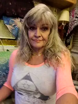 annika lately online show from 10-20-25, 02:23