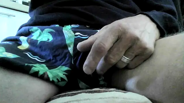 ewuich1 online show from 01-15-25, 09:56