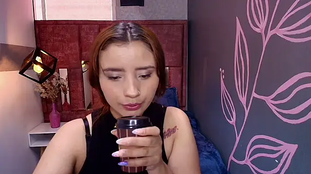 Snapshot of ZaraNolimits_ chatting on 07-17-26, 12:56 ZaraNolimits online show from 07-17-26, 12:56