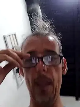 KarameloVzla online show from 09-26-25, 07:12