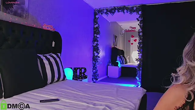 MashaReed  online show from 02-15-25, 09:15