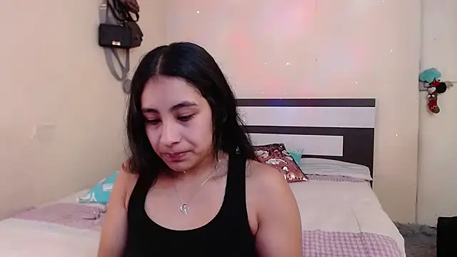 Snapshot of chika_hellar chatting on 03-13-26, 08:48 chika hellar online show from 03-13-26, 08:48