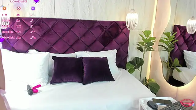 LindsyCater online show from 01-07-26, 11:56