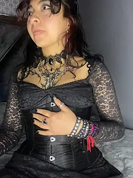  Gothiccbitch  online show from 03-11-25, 09:45