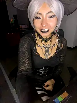 Snapshot of _Gothiccbitch_ chatting on 10-09-25, 07:50 Gothiccbitch online show from 10-09-25, 07:50