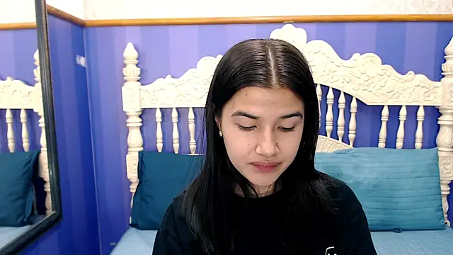 Linda Mattel online show from 03-03-25, 02:59