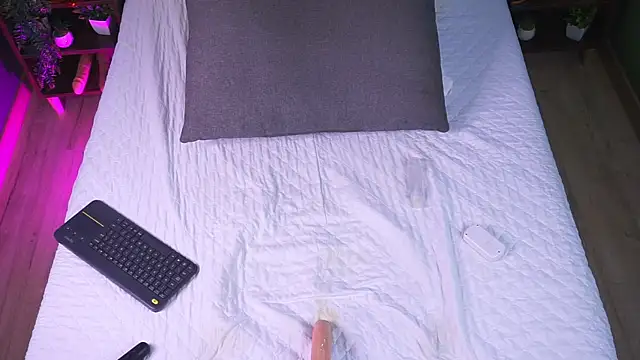 RaquelLust online show from 03-08-25, 07:38