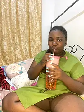 Snapshot of sweet18creamybigpussy chatting on 10-12-25, 07:24 sweet18creamybigpussy online show from 10-12-25, 07:24