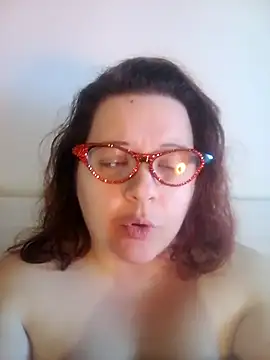 icecream1609 online show from 01-10-26, 10:50