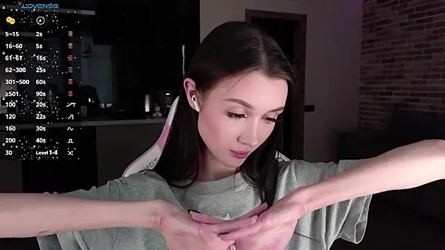 sweetiebones online show from 12-29-24, 07:06