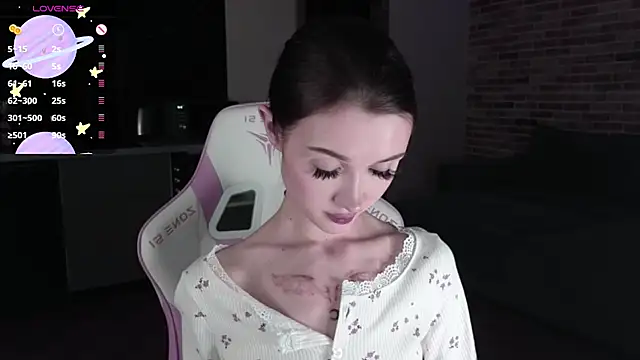 sweetiebones online show from 02-14-25, 04:20