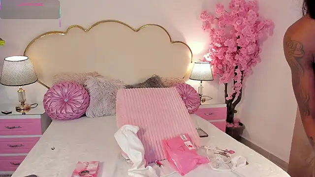 CahitlinBell online show from 02-11-26, 06:51