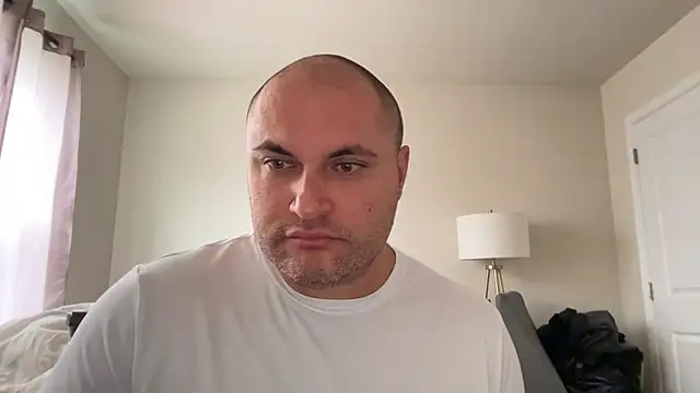 SluggishChase99 online show from 12-05-25, 04:14